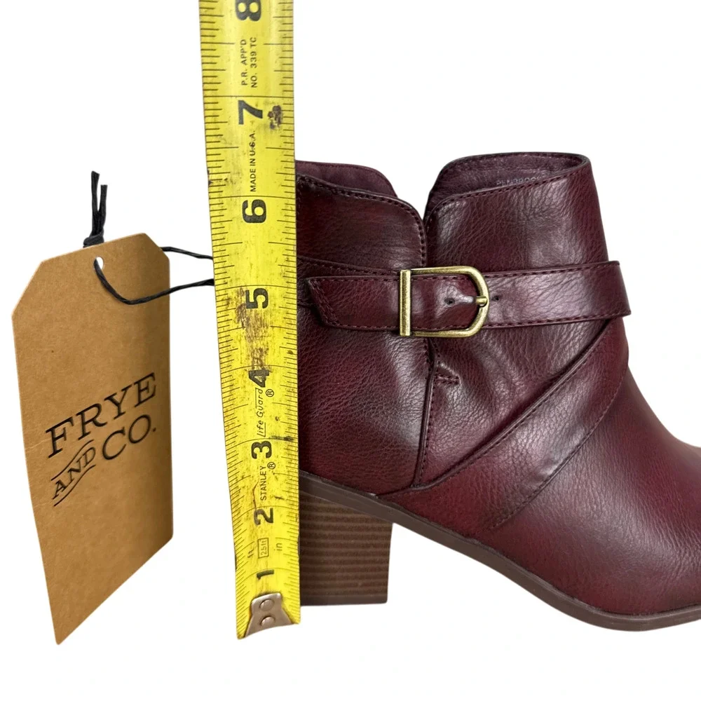 NWT Frye & Co Pembrooke Burgundy Leather Booties 6.5M Ankle Western Harness Belt